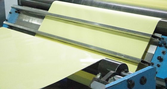 Papier Jumbo Roll odporny na zarysowania, czysty, wodoodporny Etykiety grubość powierzchni 50 u