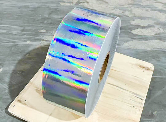 Włókno samoprzylepnej holograficznej folii o grubości powierzchni 50 u