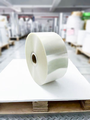 Przejrzysty materiał etykiety BOPP, samoprzylepny papier Jumbo Roll