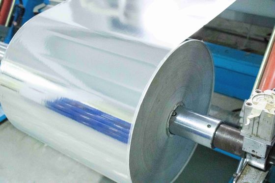 Materiały do etykietowania samoprzylepnego z szczotkowanego srebra PET Roll 100u Grubość powierzchni