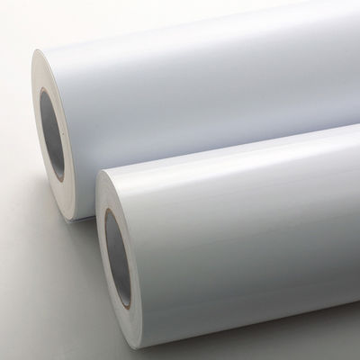 Biały papier szklany Materiał etykietowania 80 g Papier powlekany trwałym klejem akrylowym